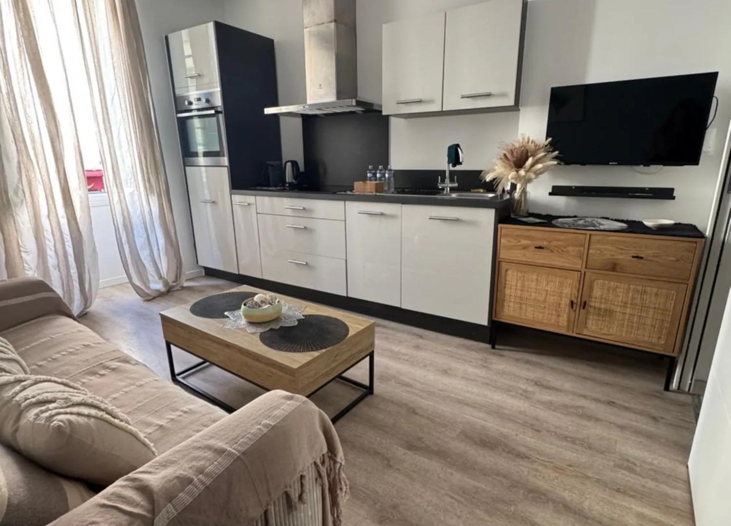 Cocon Boheme Cannes Croisette-Palais-Plages 200M Apartment